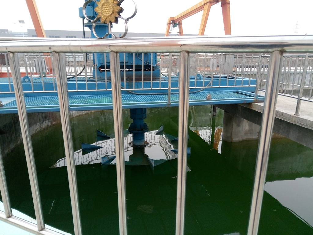 1596699125998208.jpg 1596699125998208.jpg